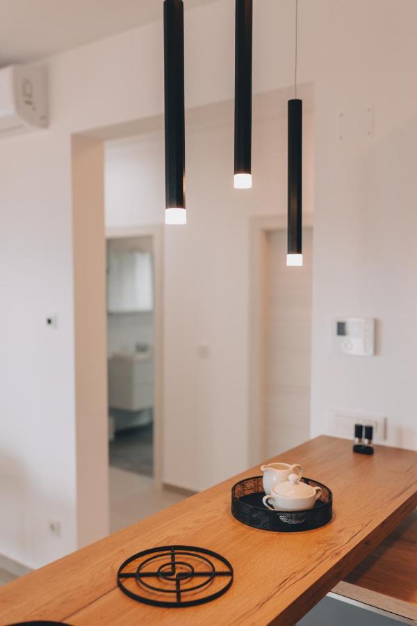 Apartment Muzini Малинска Экстерьер фото